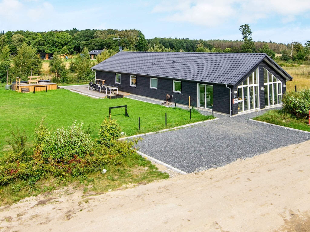 14 persoons vakantie huis in Glesborg