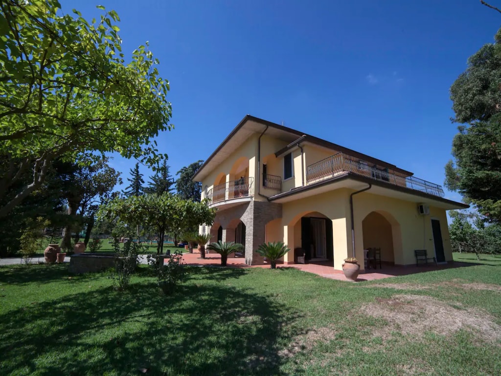 Villa met zwembad nabij Paestum
