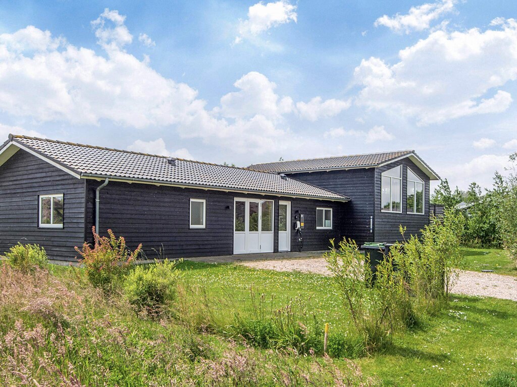 Scandinavische oase aan het meer-By Traum