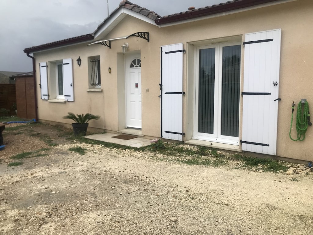 Zen-kamer in een gedeeld huis(eigenaar aanwezig)