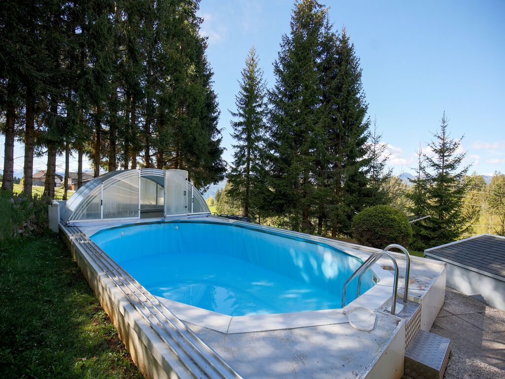 Apartment in Fresach nahe Millstaetter See mit Pool