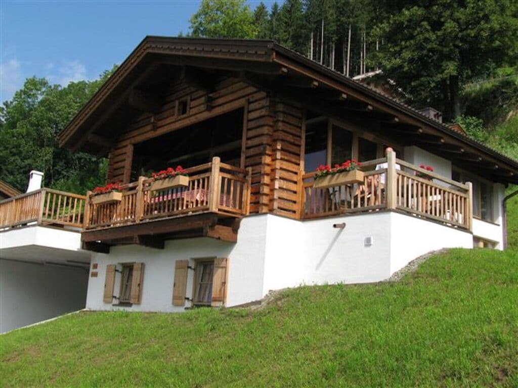 Comfortabel chalet met sauna, nabij Königsleiten