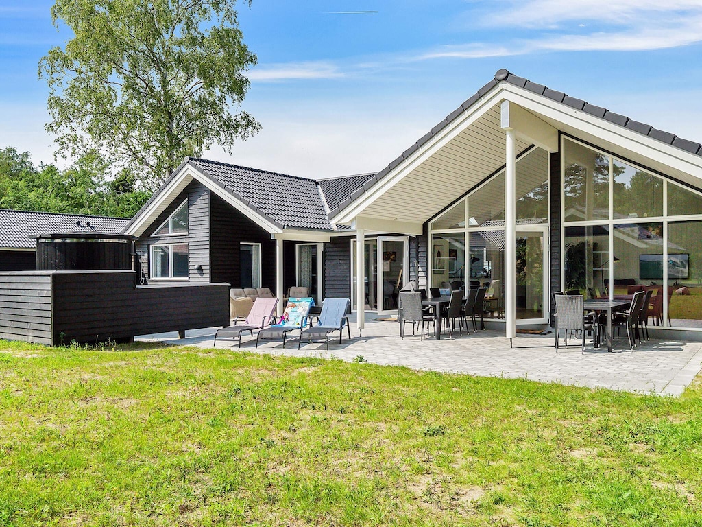 14 persoons vakantie huis in Væggerløse