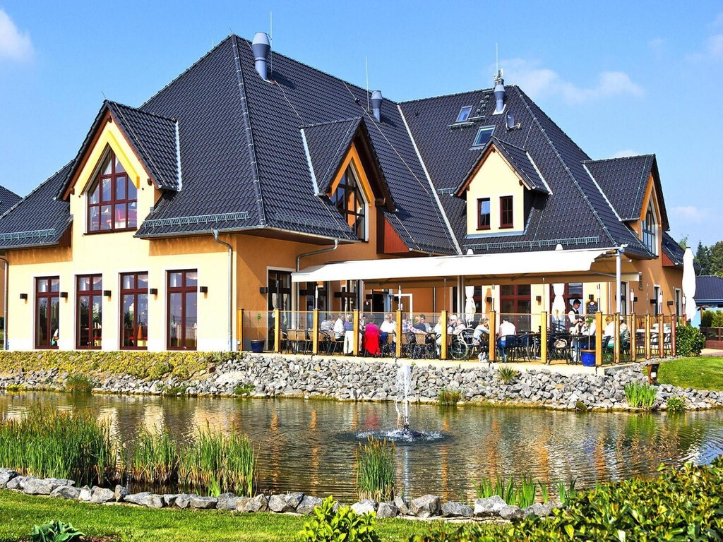 Seepark Auenhain aan de Markkleeberger See in Markkleeberg