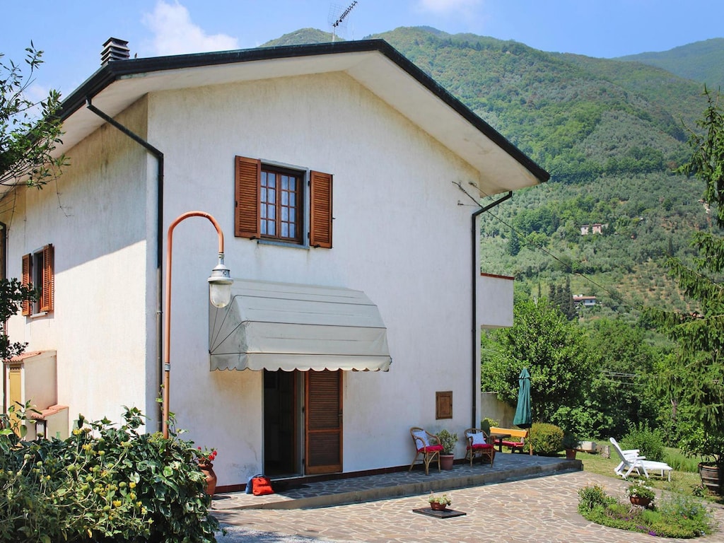 Vakantiehuis in Camaiore met Bergzicht