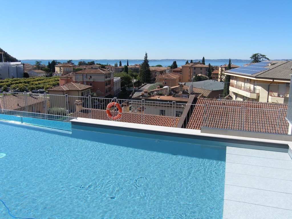Appartement in Garda in de buurt van Shopping