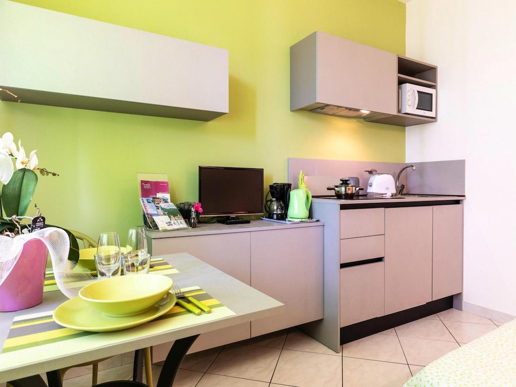 Residentie Casa & Vela met privéstrand in Oggebbio