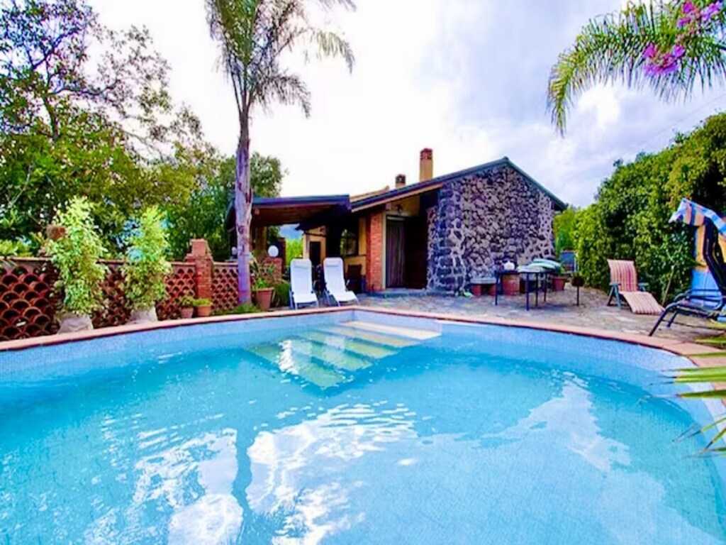 Ferienhaus in Sizilien mit Pool und Ätna-Blick