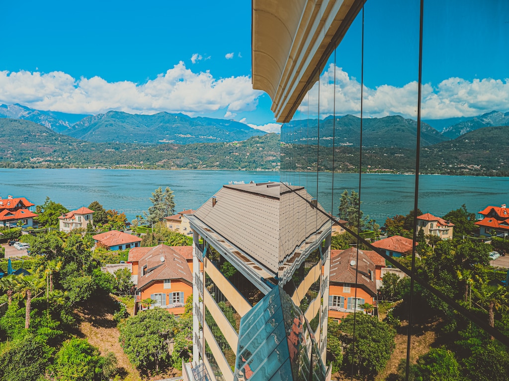 Appartement in Baveno met garage