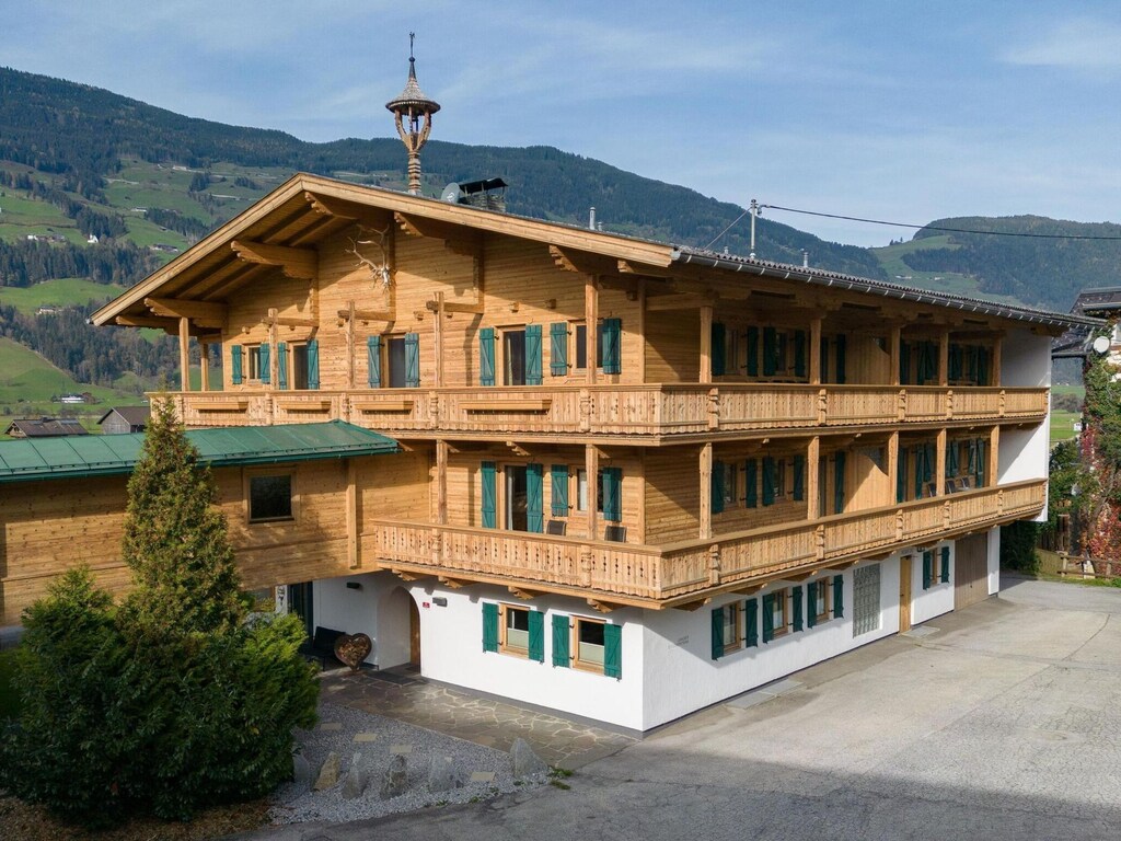 Apartment in Fügen near Spieljoch Ski Lift