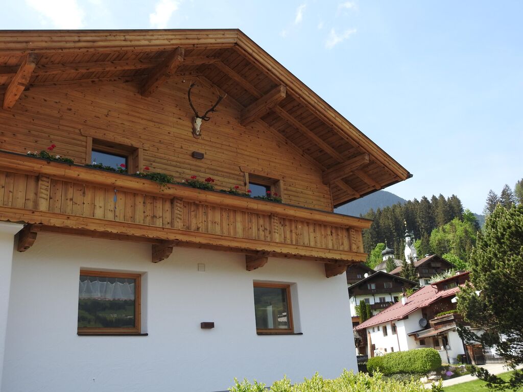 schönes Ferienhaus in Panorama Lage mit Sauna