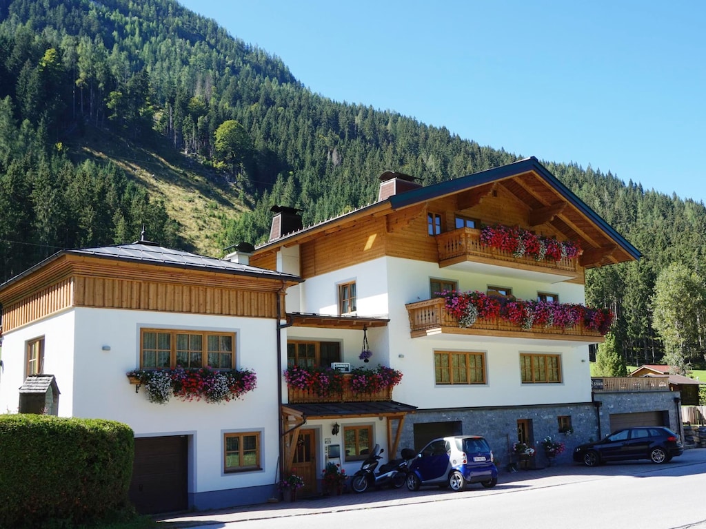 Appartement in Flachau met Bergzicht