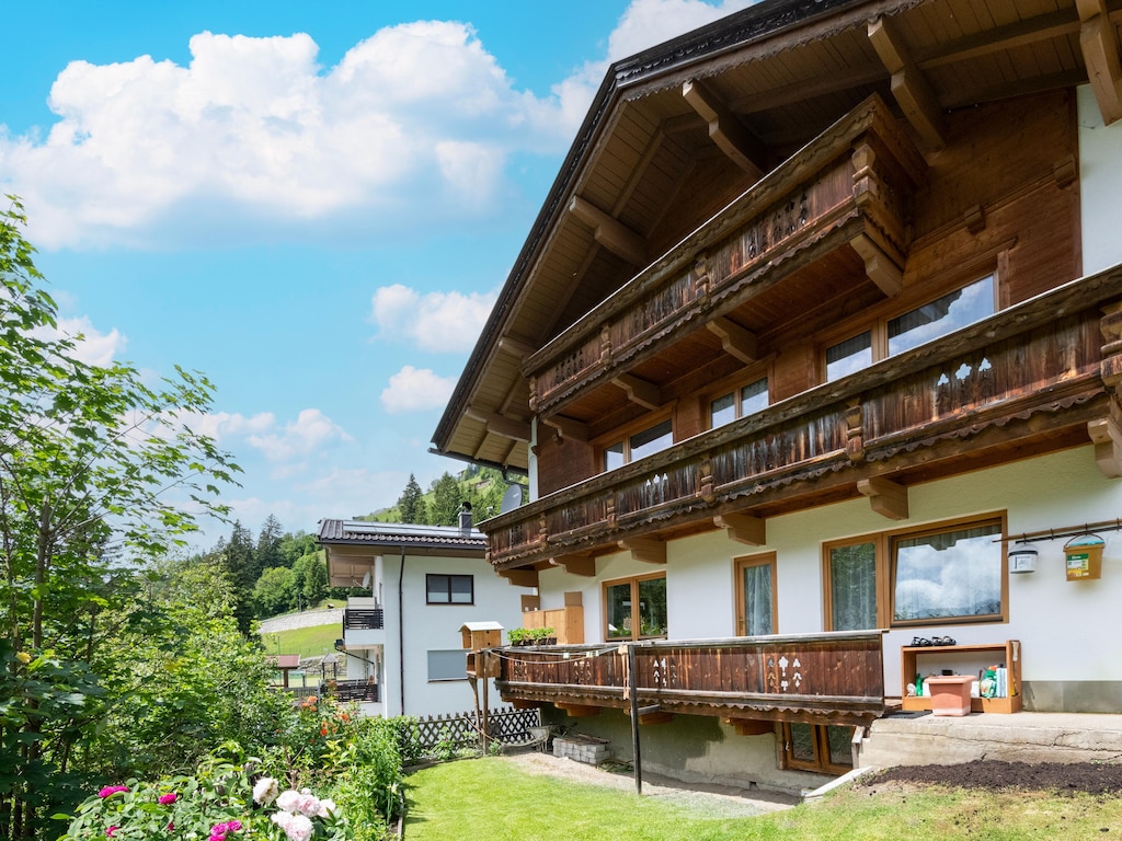 Chalet in Mayrhofen bij Penkenlift