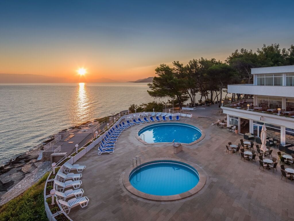 Apartements Fontana Resort in Jelsa, mit Swimmingp Ferienwohnung  kroatische Inseln