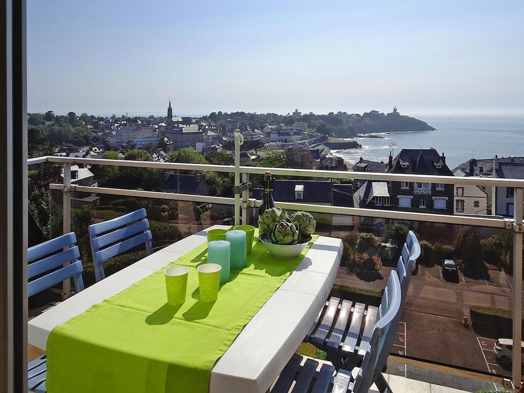 Appartement in St Quay bij Stranden