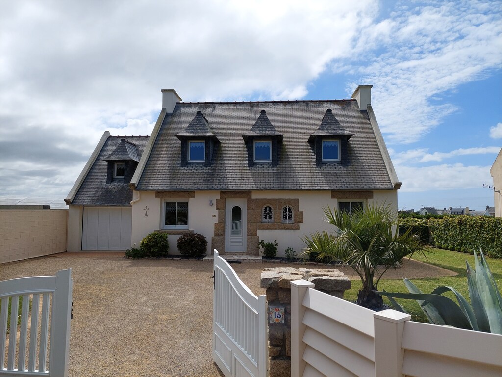 Bretonisches Ferienhaus in Strandnähe, Ploues Ferienhaus 