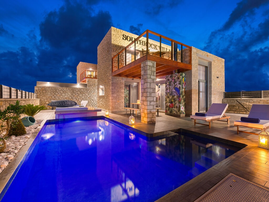 Moderne Villa in Lachania mit Privatpool Ferienhaus in Griechenland