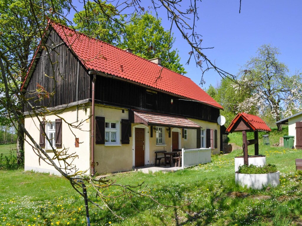 Ferienhaus mit Kamin und privatem Garten