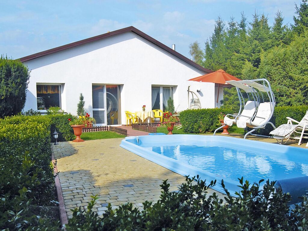 Ferienhaus mit Pool und Sauna, Sieciemin  in Polen