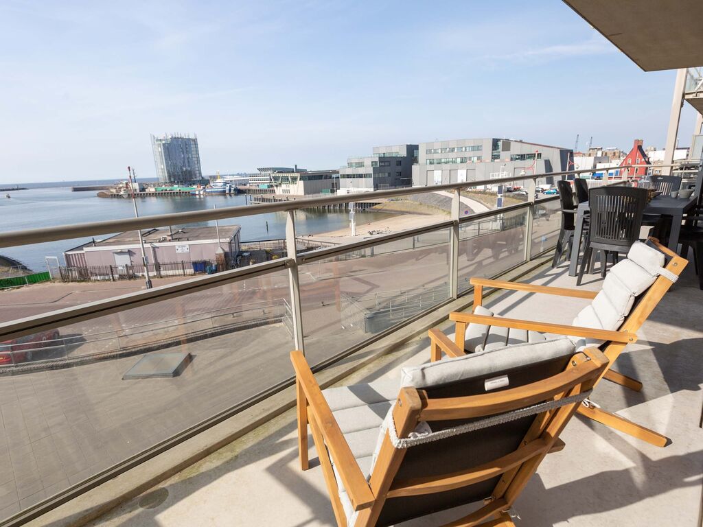 Apartment mit Meerblick in Den Haag in Strandnähe