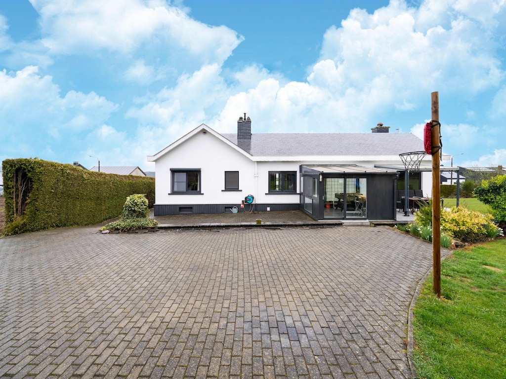 Vakantiehuis in Lierneux met privétuin