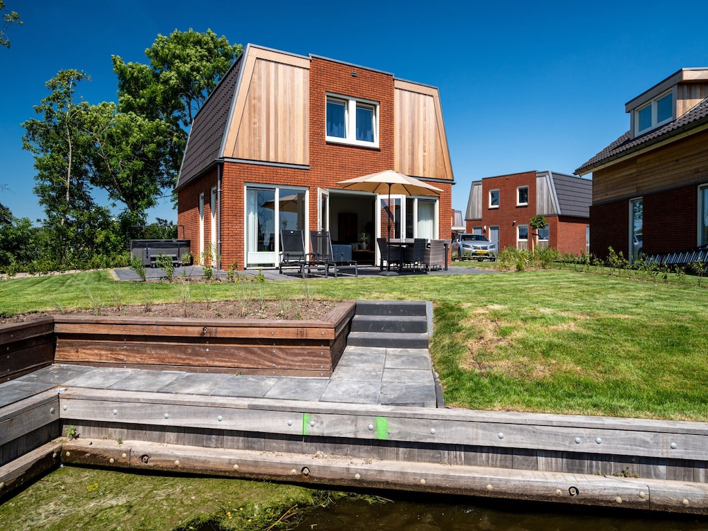 Geräumiges Ferienhaus mit Outdoor-Spa