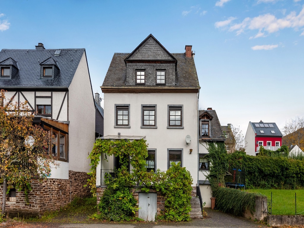 Knus vakantiehuis in Nehren met een mooie tuin