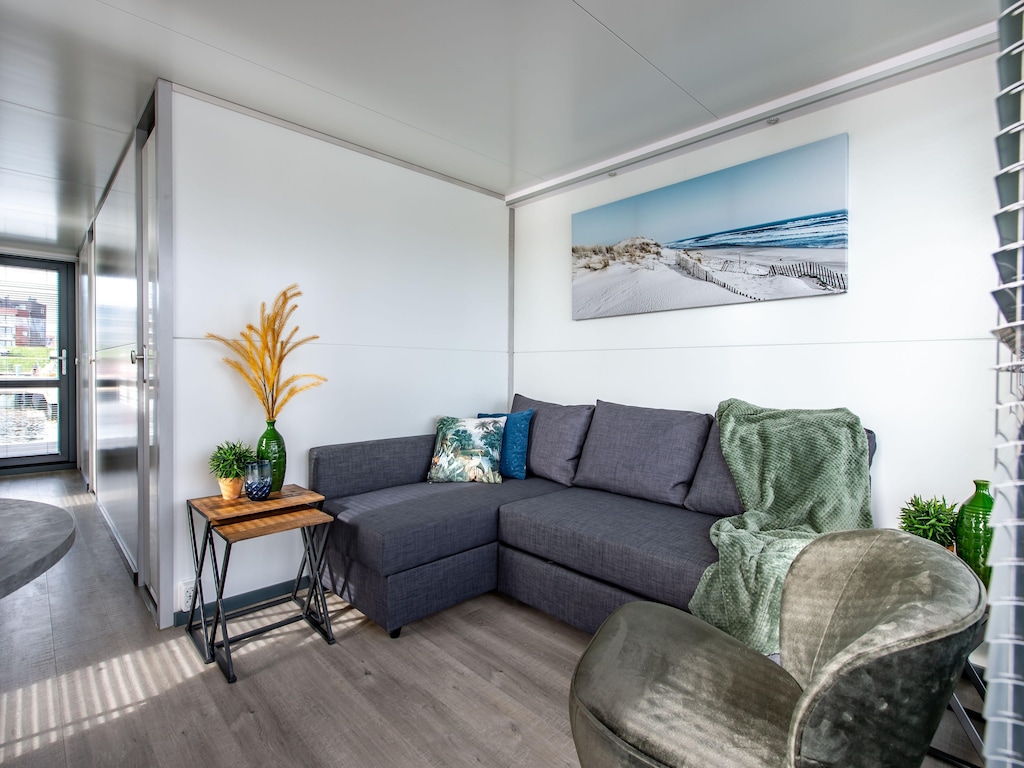 Waterlodge Blue Lagoon een steiger voor 4 personen