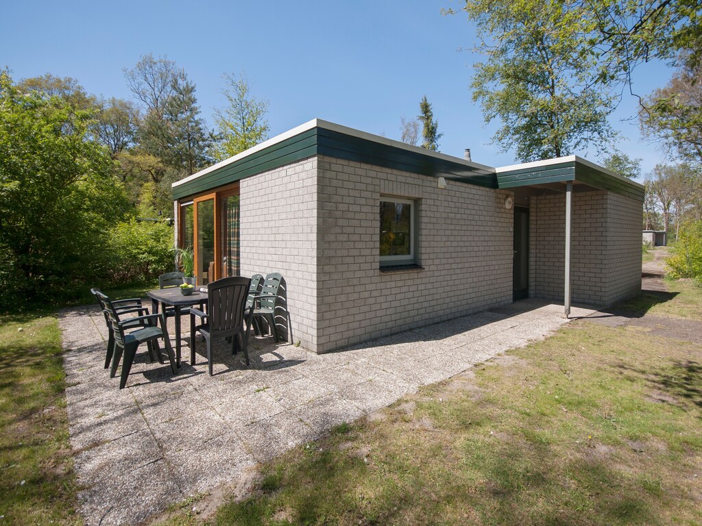 Angepasster Bungalow in Appelscha mit Terrasse