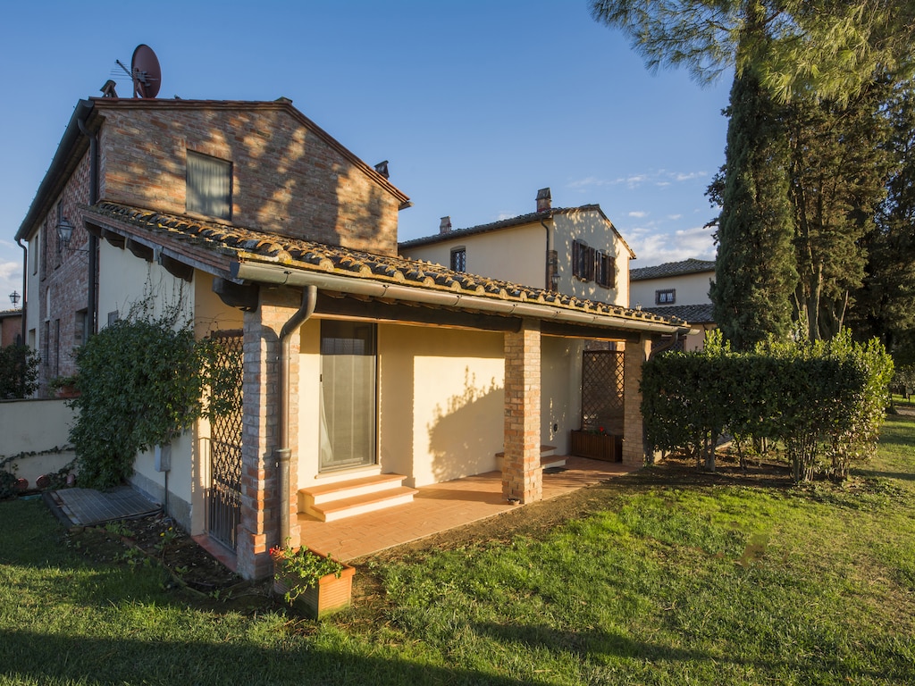 Appartement in Castelfiorentino met Zwembad