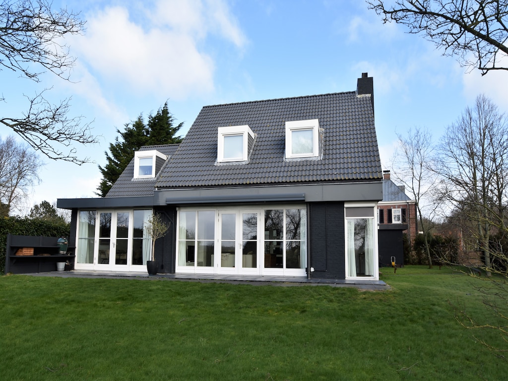 Bergen Mountain Villa, Garten & Meer