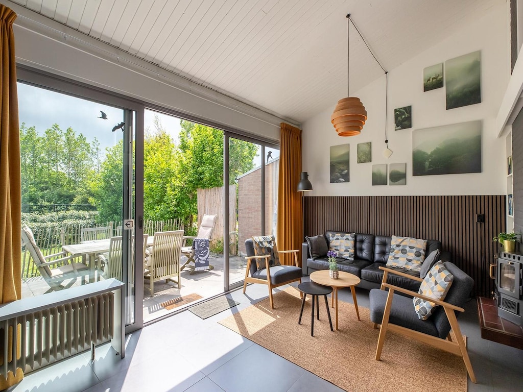 Freistehendes Ferienhaus in Nieuwvlietbad für 6 Personen, 5 Gehminuten vom Strand in Zeeland.