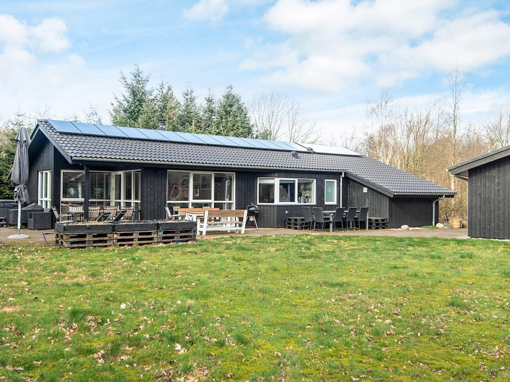 8 Personen Ferienhaus in Oksbøl-By Traum