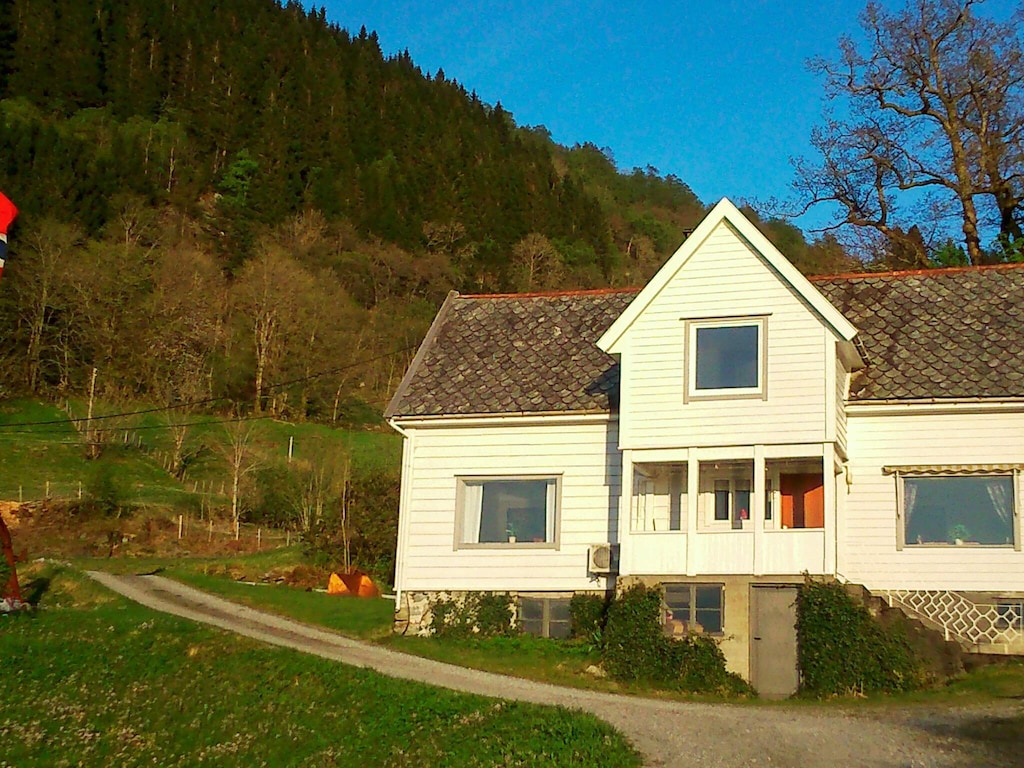6 persoons vakantie huis in LONEVÅG-By Traum