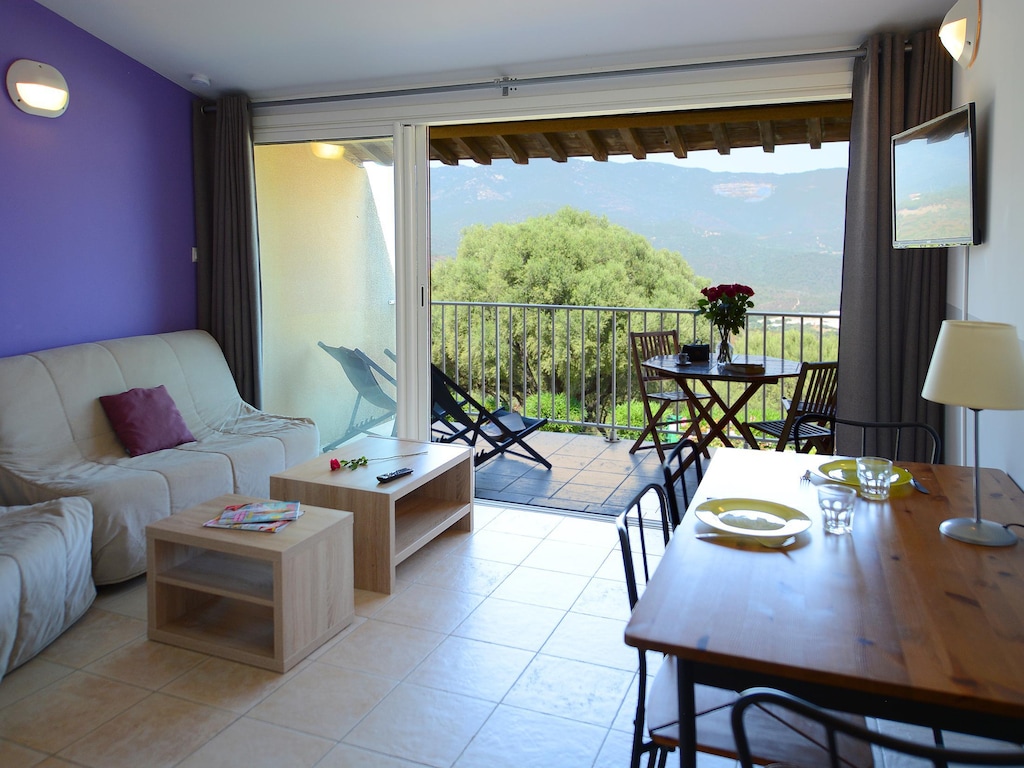 Rés. Alba Rossa, Serra-di-Ferro, Apt. mit Terrasse oder Balkon und Meerblick