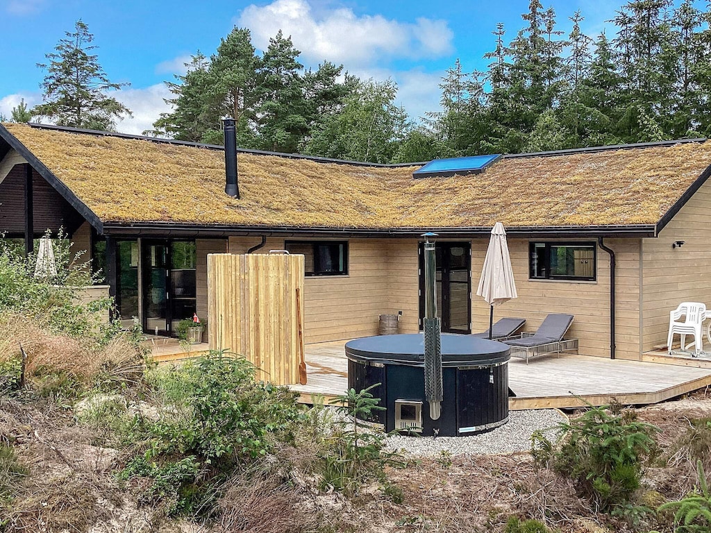 8 Personen Ferienhaus in Hals