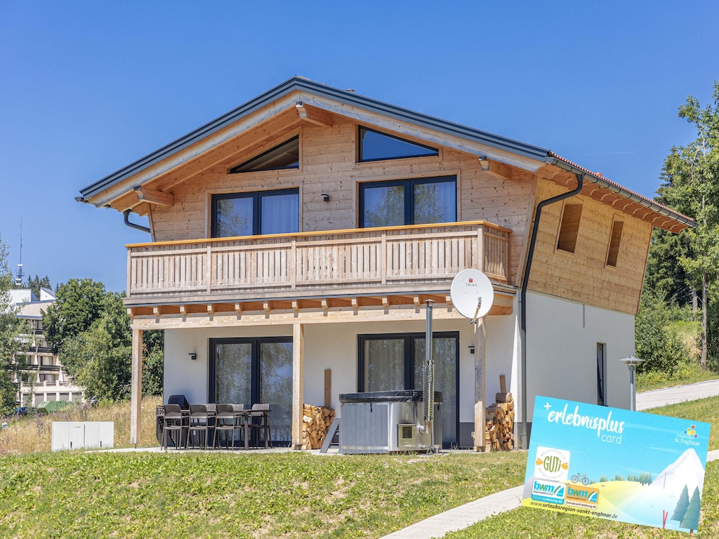 Chalet in St. Englmar met Sauna & Hot Pot