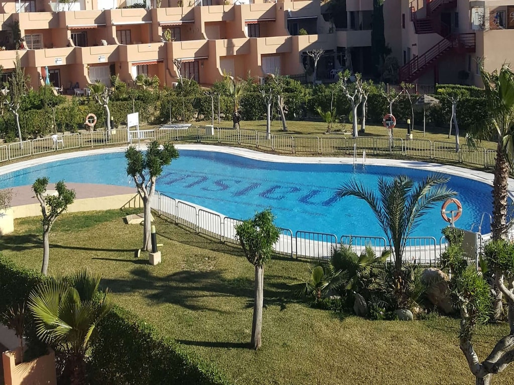 Schöne Wohnung in Almería mit Gemeinschaftspool