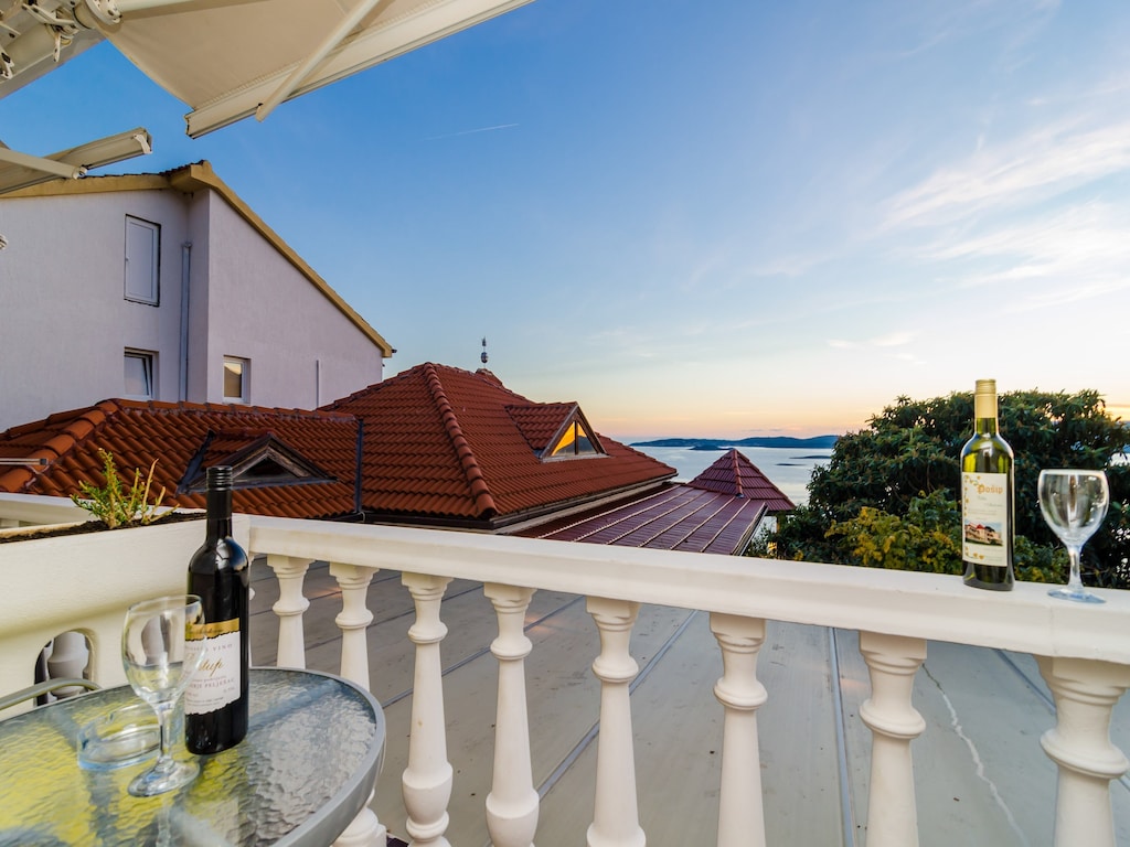 Hotel Pansion Villa Antonio - Standard Triple Room  13