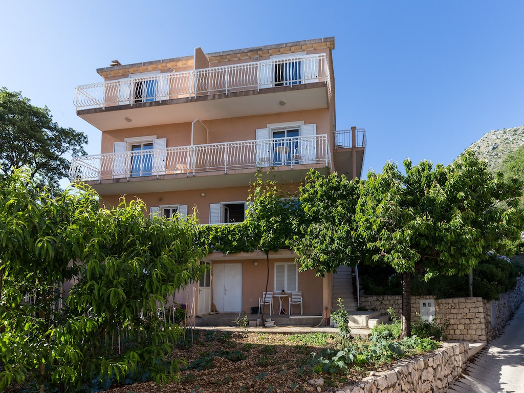 Villa Dubravka - Premium One Bedroom Apartment with Balcony and Sea View (Apartman 5)