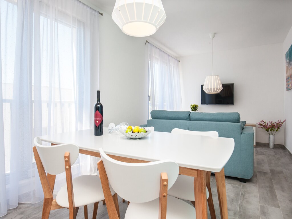 Apartments Dva Galeba - One Bedroom Apartment with Sea View (105)