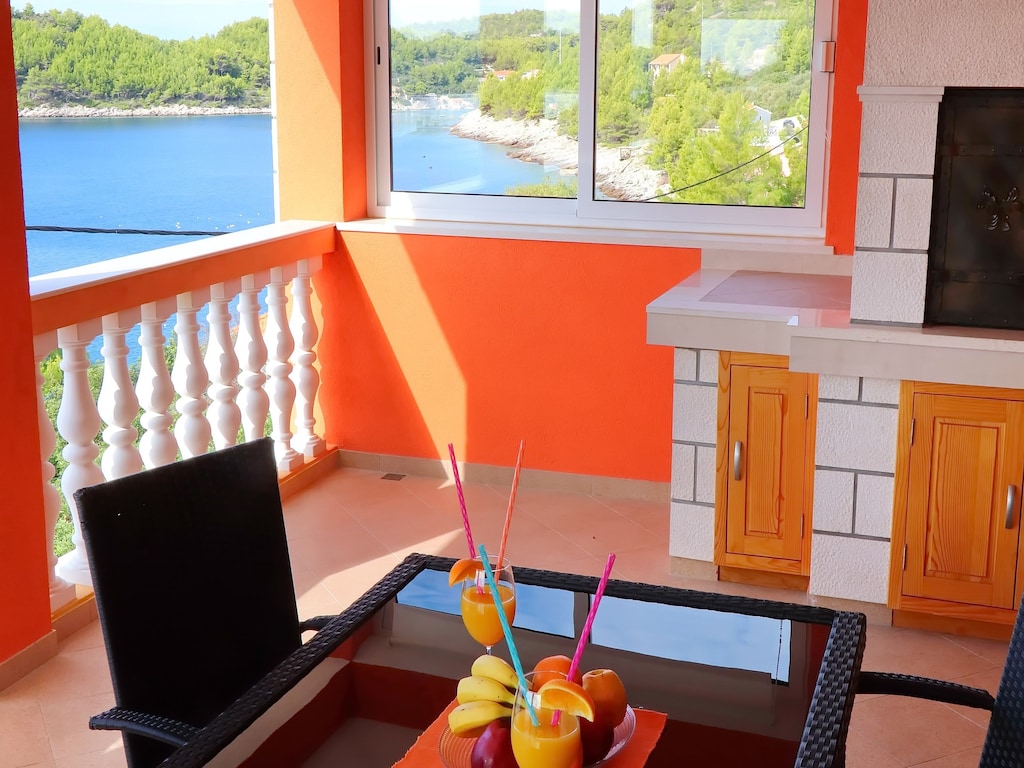 Holiday Home Adriatic View-Two Bedroom Apartment with Terrace and Sea View