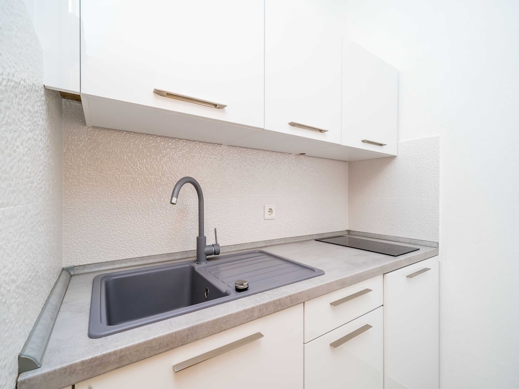 Apartments Marnic Blue Chill- Studio Apartment 1