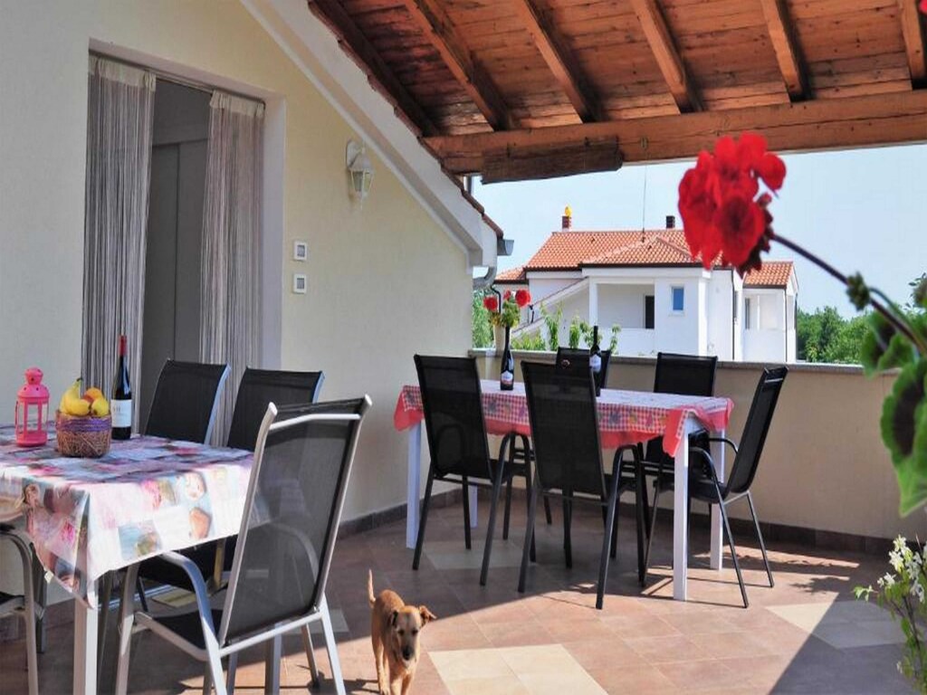 Apartments Belicka - Two Bedroom apartment with Shared Terrace - A1