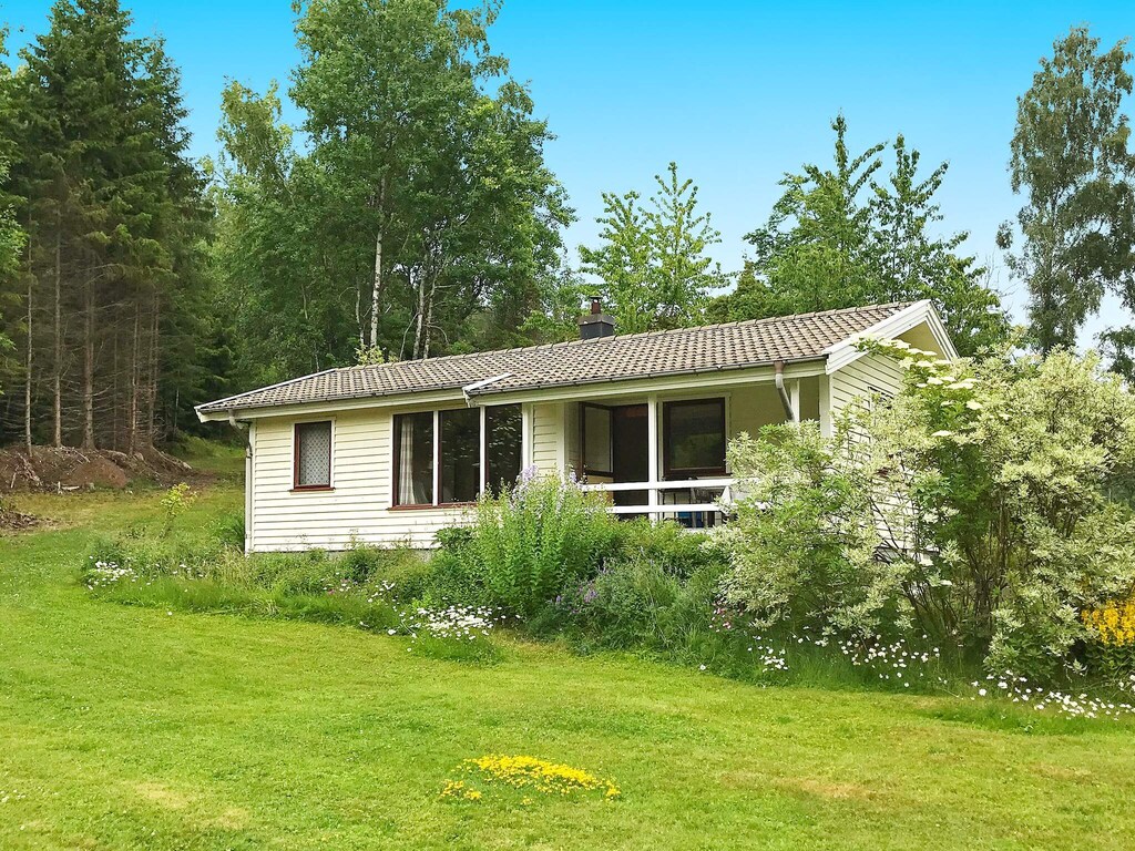 Ferienhaus in der Nähe von See und Meer