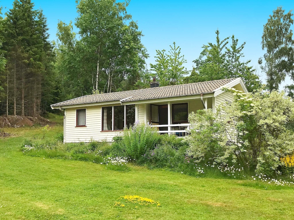 Ferienhaus in der Nähe von See und Meer