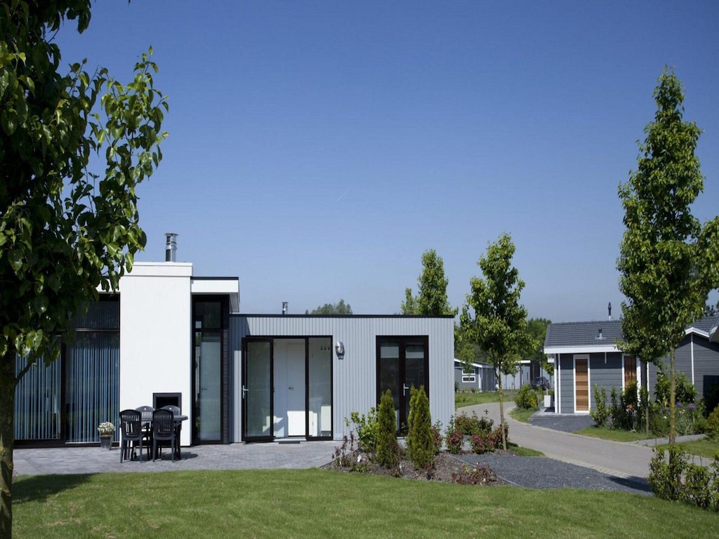 Haus in Velsen-Zuid mit Terrasse