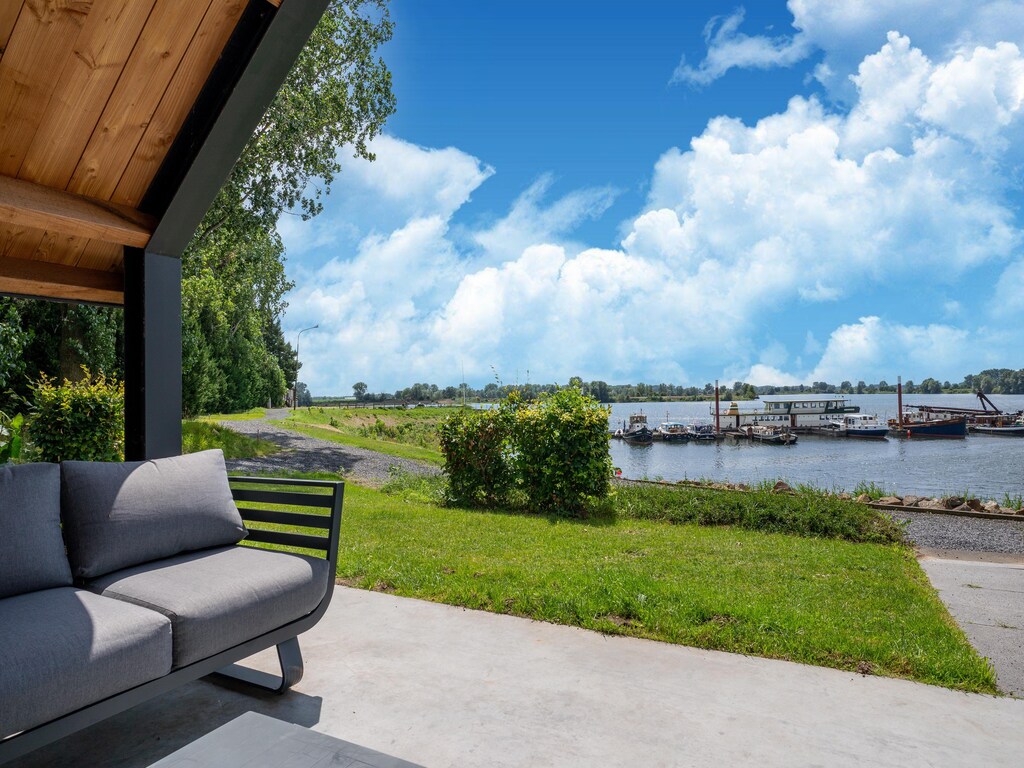 Schönes Haus in Kerkdriel am Wasser