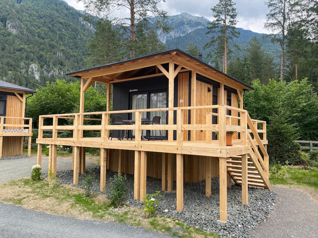 Luxe chalet met airco nabij Pressegger See