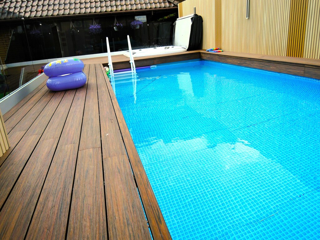 Comfortabel appartement in Międzywodzie met zwembad en jacuzzi-vh. TUI